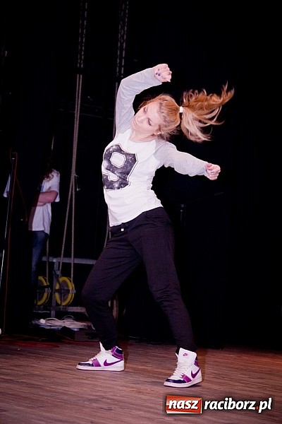 Zdjęcie w galerii na portalu naszraciborz.pl: Powiatowy Festiwal Twórczości Artystycznej - koncert galowy w Strzesze  wiadomości z regionu