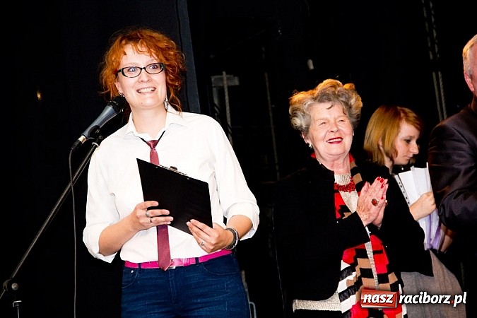 Zdjęcie w galerii na portalu naszraciborz.pl: Powiatowy Festiwal Twórczości Artystycznej - koncert galowy w Strzesze  wiadomości z regionu