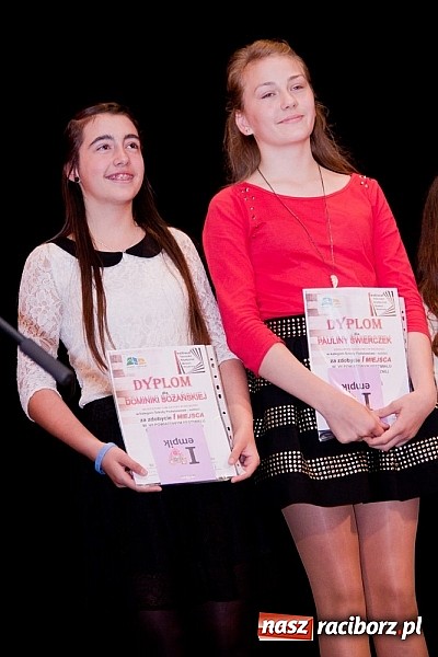 Zdjęcie w galerii na portalu naszraciborz.pl: Powiatowy Festiwal Twórczości Artystycznej - koncert galowy w Strzesze  wiadomości z regionu