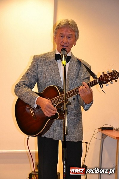 Zdjęcie w galerii na portalu naszraciborz.pl: Lwowska Fala zawitała na raciborski zamek wiadomości z regionu