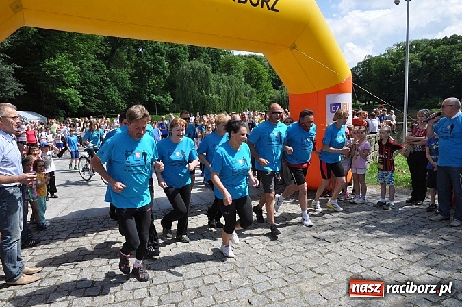 Zdjęcie w galerii na portalu naszraciborz.pl: VIII Raciborski Bieg Profilaktyczny, tym razem w parku Roth wiadomości z regionu