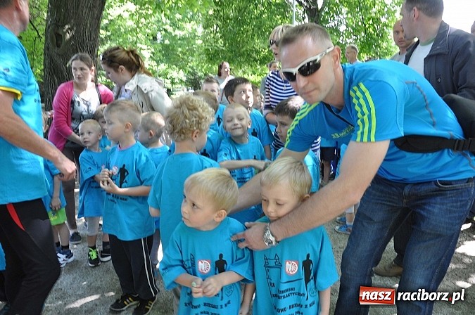 Zdjęcie w galerii na portalu naszraciborz.pl: VIII Raciborski Bieg Profilaktyczny, tym razem w parku Roth wiadomości z regionu