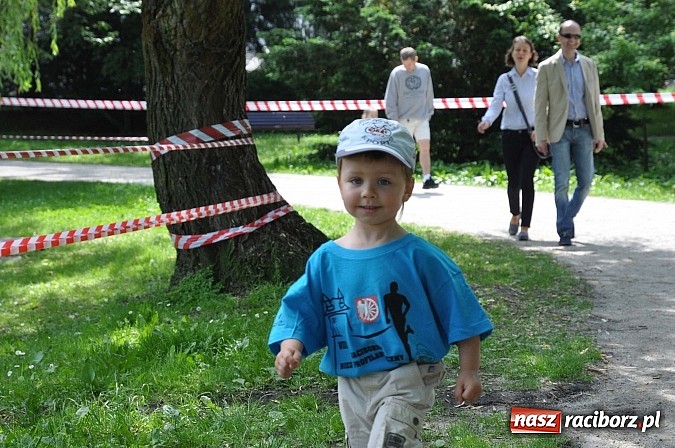 Zdjęcie w galerii na portalu naszraciborz.pl: VIII Raciborski Bieg Profilaktyczny, tym razem w parku Roth wiadomości z regionu