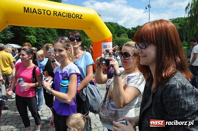 Zdjęcie w galerii na portalu naszraciborz.pl: VIII Raciborski Bieg Profilaktyczny, tym razem w parku Roth wiadomości z regionu