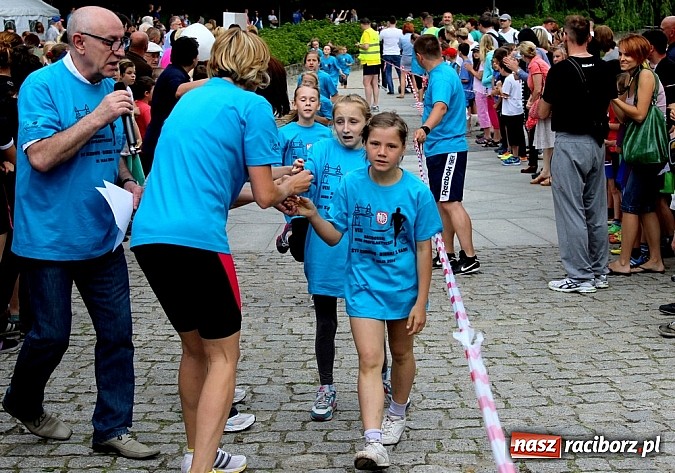 Zdjęcie w galerii na portalu naszraciborz.pl: VIII Raciborski Bieg Profilaktyczny, tym razem w parku Roth wiadomości z regionu