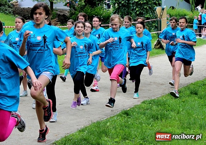 Zdjęcie w galerii na portalu naszraciborz.pl: VIII Raciborski Bieg Profilaktyczny, tym razem w parku Roth wiadomości z regionu