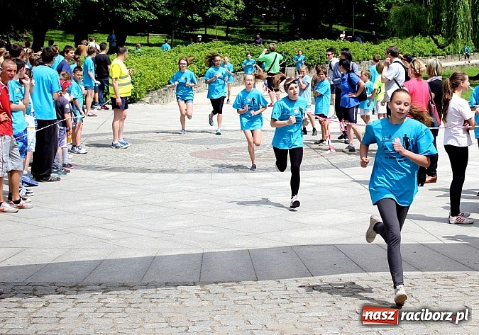 Zdjęcie w galerii na portalu naszraciborz.pl: VIII Raciborski Bieg Profilaktyczny, tym razem w parku Roth wiadomości z regionu