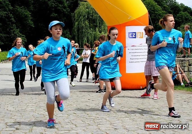 Zdjęcie w galerii na portalu naszraciborz.pl: VIII Raciborski Bieg Profilaktyczny, tym razem w parku Roth wiadomości z regionu