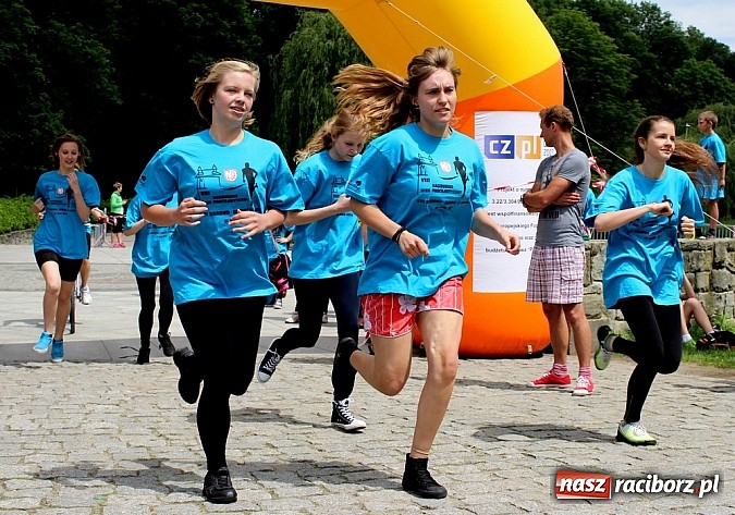 Zdjęcie w galerii na portalu naszraciborz.pl: VIII Raciborski Bieg Profilaktyczny, tym razem w parku Roth wiadomości z regionu