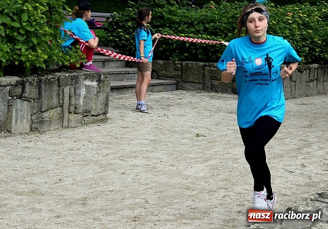 Zdjęcie w galerii na portalu naszraciborz.pl: VIII Raciborski Bieg Profilaktyczny, tym razem w parku Roth wiadomości z regionu