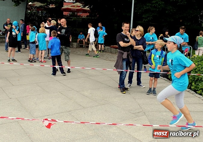 Zdjęcie w galerii na portalu naszraciborz.pl: VIII Raciborski Bieg Profilaktyczny, tym razem w parku Roth wiadomości z regionu