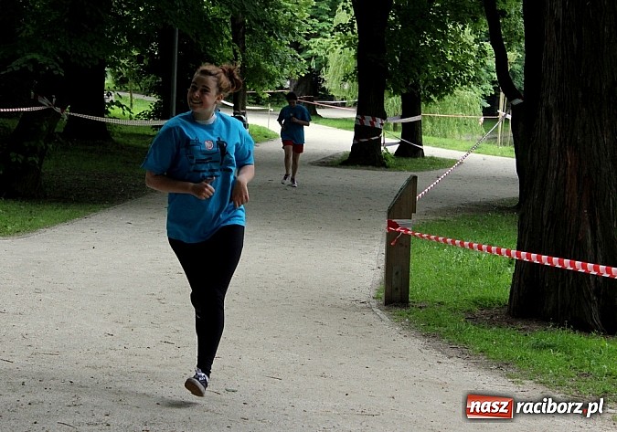 Zdjęcie w galerii na portalu naszraciborz.pl: VIII Raciborski Bieg Profilaktyczny, tym razem w parku Roth wiadomości z regionu