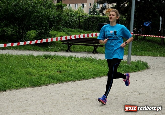 Zdjęcie w galerii na portalu naszraciborz.pl: VIII Raciborski Bieg Profilaktyczny, tym razem w parku Roth wiadomości z regionu