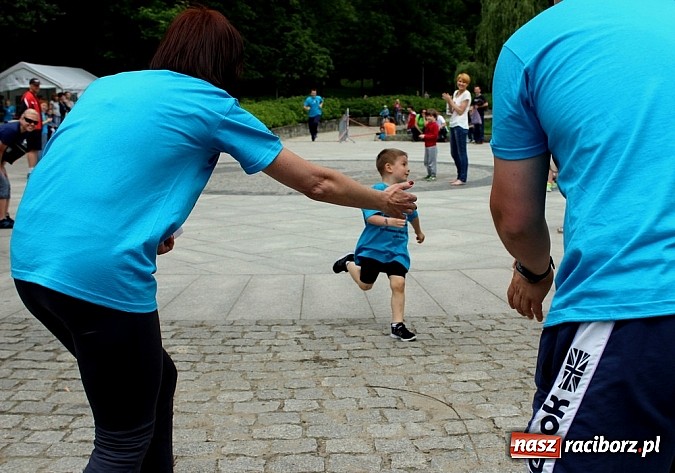 Zdjęcie w galerii na portalu naszraciborz.pl: VIII Raciborski Bieg Profilaktyczny, tym razem w parku Roth wiadomości z regionu