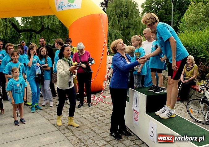 Zdjęcie w galerii na portalu naszraciborz.pl: VIII Raciborski Bieg Profilaktyczny, tym razem w parku Roth wiadomości z regionu