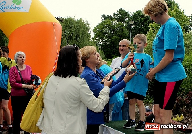 Zdjęcie w galerii na portalu naszraciborz.pl: VIII Raciborski Bieg Profilaktyczny, tym razem w parku Roth wiadomości z regionu