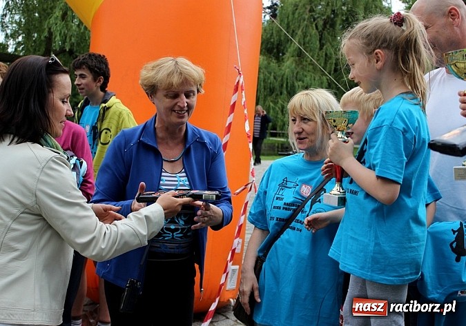 Zdjęcie w galerii na portalu naszraciborz.pl: VIII Raciborski Bieg Profilaktyczny, tym razem w parku Roth wiadomości z regionu