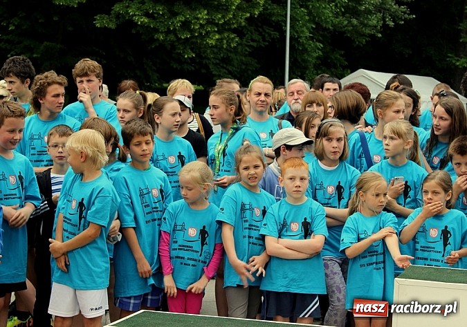 Zdjęcie w galerii na portalu naszraciborz.pl: VIII Raciborski Bieg Profilaktyczny, tym razem w parku Roth wiadomości z regionu