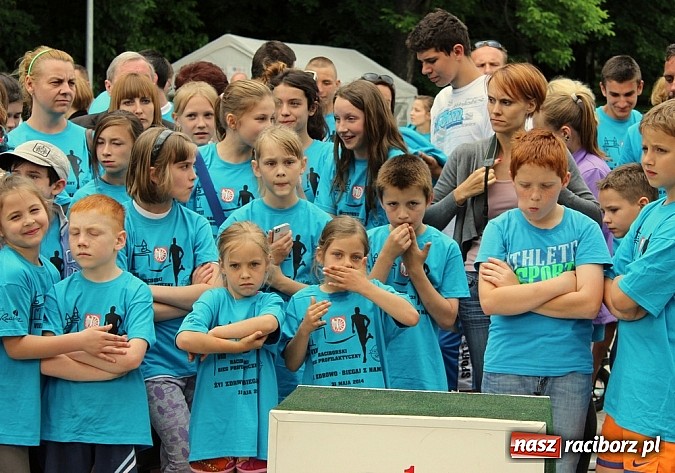 Zdjęcie w galerii na portalu naszraciborz.pl: VIII Raciborski Bieg Profilaktyczny, tym razem w parku Roth wiadomości z regionu