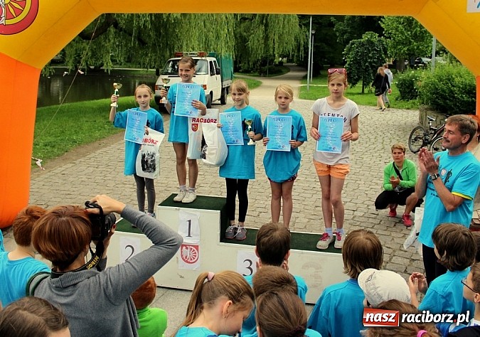 Zdjęcie w galerii na portalu naszraciborz.pl: VIII Raciborski Bieg Profilaktyczny, tym razem w parku Roth wiadomości z regionu