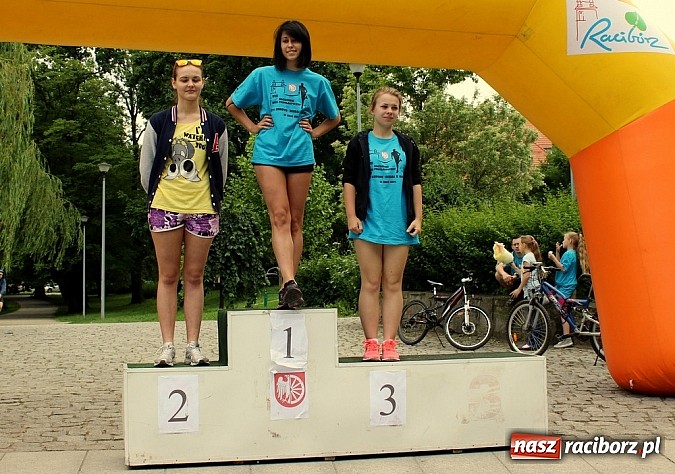 Zdjęcie w galerii na portalu naszraciborz.pl: VIII Raciborski Bieg Profilaktyczny, tym razem w parku Roth wiadomości z regionu