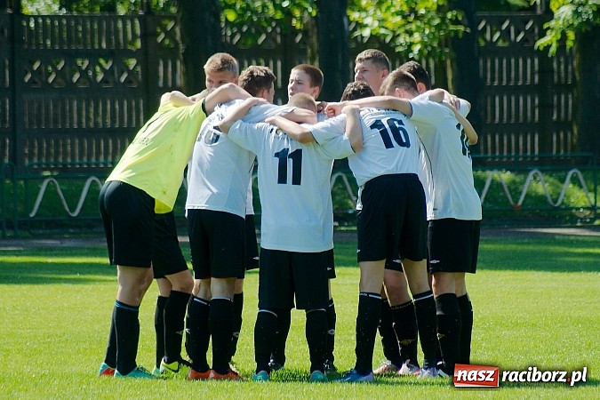 Zdjęcie w galerii na portalu naszraciborz.pl: Ikar Racibórz bezlitosny dla MKS Zaborze wiadomości z regionu