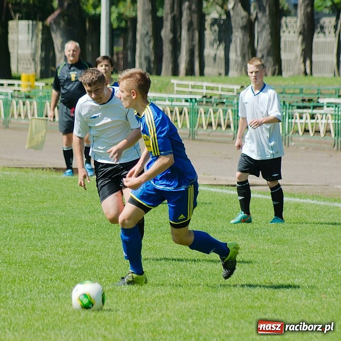 Zdjęcie w galerii na portalu naszraciborz.pl: Ikar Racibórz bezlitosny dla MKS Zaborze wiadomości z regionu