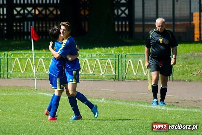 Zdjęcie w galerii na portalu naszraciborz.pl: Ikar Racibórz bezlitosny dla MKS Zaborze wiadomości z regionu