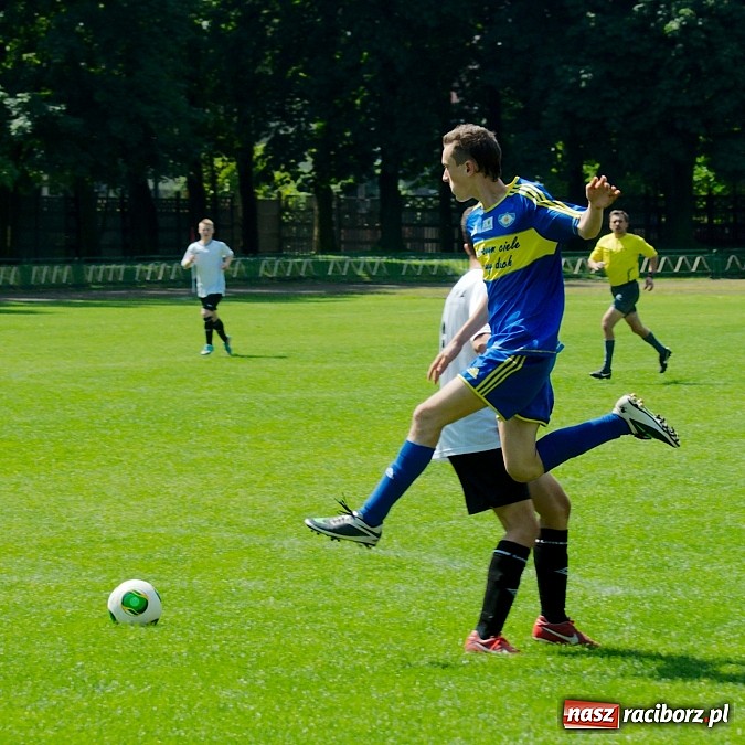Zdjęcie w galerii na portalu naszraciborz.pl: Ikar Racibórz bezlitosny dla MKS Zaborze wiadomości z regionu