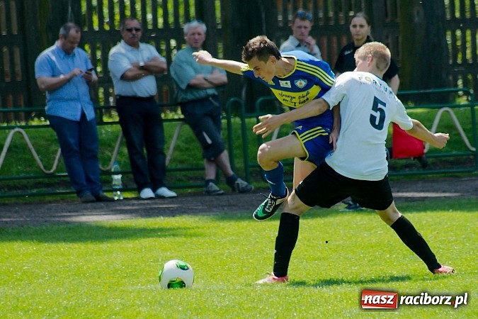 Zdjęcie w galerii na portalu naszraciborz.pl: Ikar Racibórz bezlitosny dla MKS Zaborze wiadomości z regionu