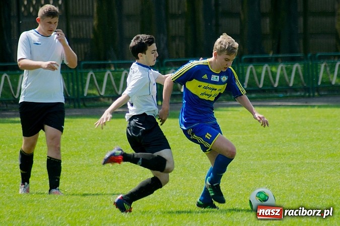 Zdjęcie w galerii na portalu naszraciborz.pl: Ikar Racibórz bezlitosny dla MKS Zaborze wiadomości z regionu
