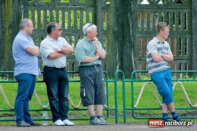 Zdjęcie w galerii na portalu naszraciborz.pl: Ikar Racibórz bezlitosny dla MKS Zaborze wiadomości z regionu