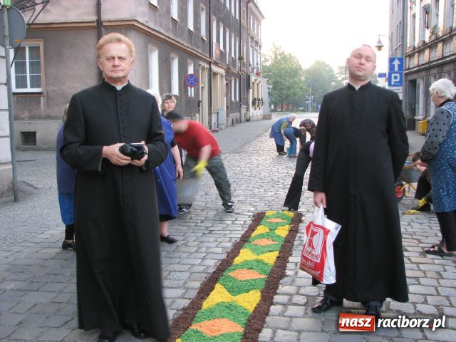 Zdjęcie w galerii na portalu naszraciborz.pl: Dywany z kwiatów odchodzą do lamusa? wiadomości z regionu