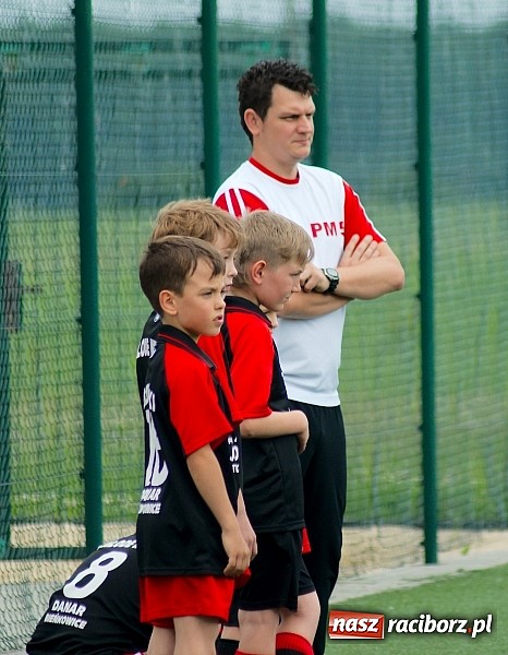 Zdjęcie w galerii na portalu naszraciborz.pl: Wolnik show w Tworkowie. Wypoczynek na kolanach wiadomości z regionu