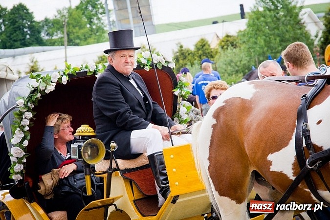 Zdjęcie w galerii na portalu naszraciborz.pl: Konna majówka w Pawłowie  wiadomości z regionu