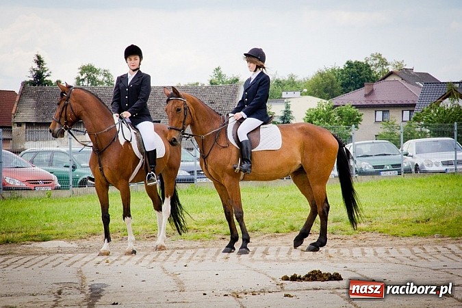 Zdjęcie w galerii na portalu naszraciborz.pl: Konna majówka w Pawłowie  wiadomości z regionu