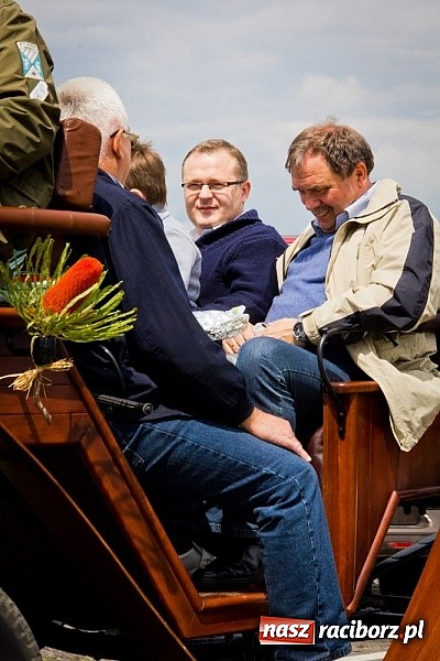 Zdjęcie w galerii na portalu naszraciborz.pl: Konna majówka w Pawłowie  wiadomości z regionu