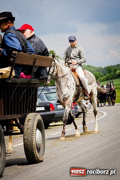 Zdjęcie w galerii na portalu naszraciborz.pl: Konna majówka w Pawłowie  wiadomości z regionu