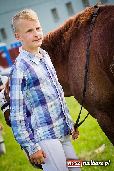 Zdjęcie w galerii na portalu naszraciborz.pl: Konna majówka w Pawłowie  wiadomości z regionu