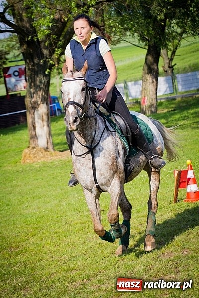 Zdjęcie w galerii na portalu naszraciborz.pl: Konna majówka w Pawłowie  wiadomości z regionu