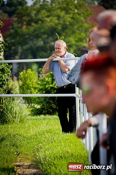 Zdjęcie w galerii na portalu naszraciborz.pl: Konna majówka w Pawłowie  wiadomości z regionu