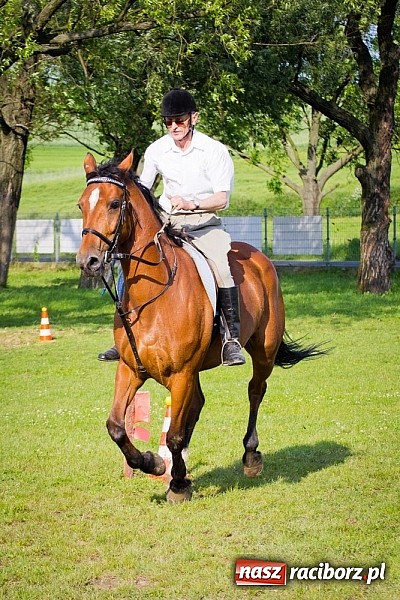 Zdjęcie w galerii na portalu naszraciborz.pl: Konna majówka w Pawłowie  wiadomości z regionu