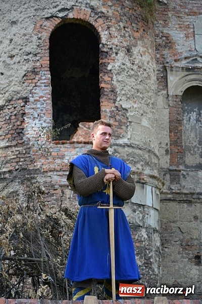 Zdjęcie w galerii na portalu naszraciborz.pl: Tworków bawi się na Nocy Świętojańskiej wiadomości z regionu