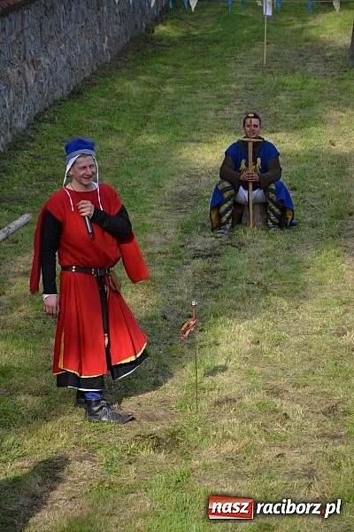 Zdjęcie w galerii na portalu naszraciborz.pl: Tworków bawi się na Nocy Świętojańskiej wiadomości z regionu