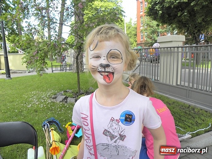 Zdjęcie w galerii na portalu naszraciborz.pl: Dzień Dziecka z Koziołkiem wiadomości z regionu