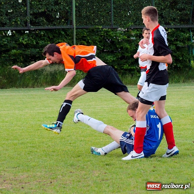 Zdjęcie w galerii na portalu naszraciborz.pl: Wymęczone zwycięstwo Wichru. Bieńkowice własnym cieniem wiadomości z regionu