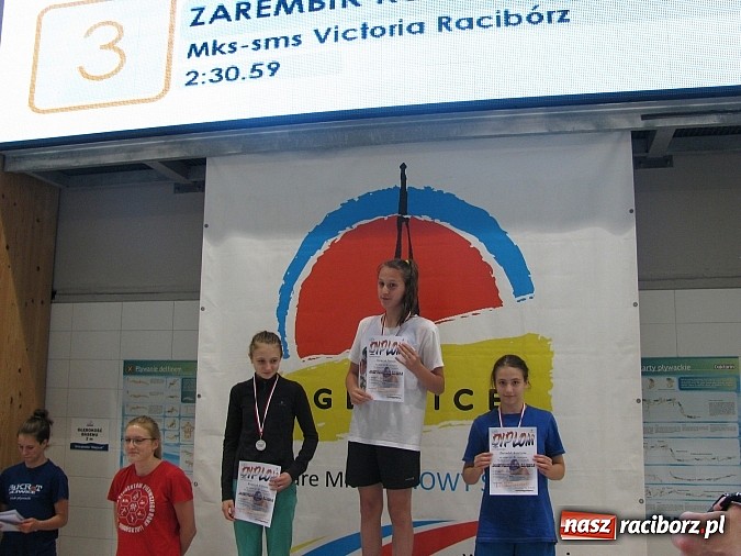 Zdjęcie w galerii na portalu naszraciborz.pl: Pływanie. Kasia z czterema medalami  wiadomości z regionu