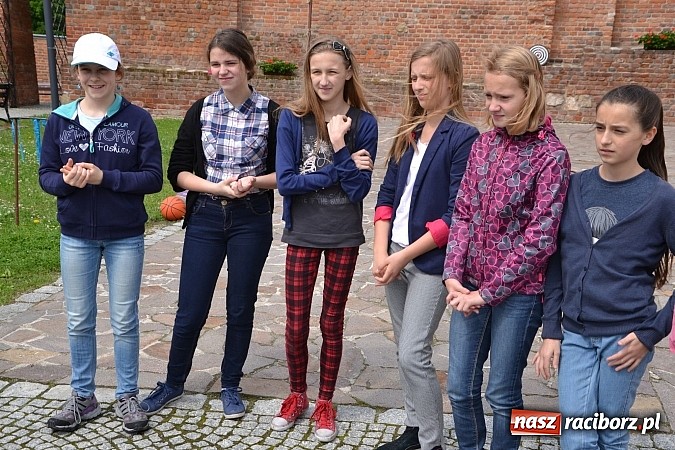 Zdjęcie w galerii na portalu naszraciborz.pl: PTTK zorganizował na zamku Dzień Dziecka  wiadomości z regionu