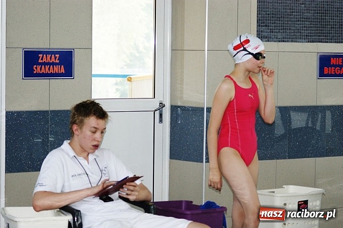 Zdjęcie w galerii na portalu naszraciborz.pl: Integracyjny festiwal pływacki na Dzień Dziecka wiadomości z regionu