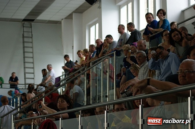 Zdjęcie w galerii na portalu naszraciborz.pl: Integracyjny festiwal pływacki na Dzień Dziecka wiadomości z regionu